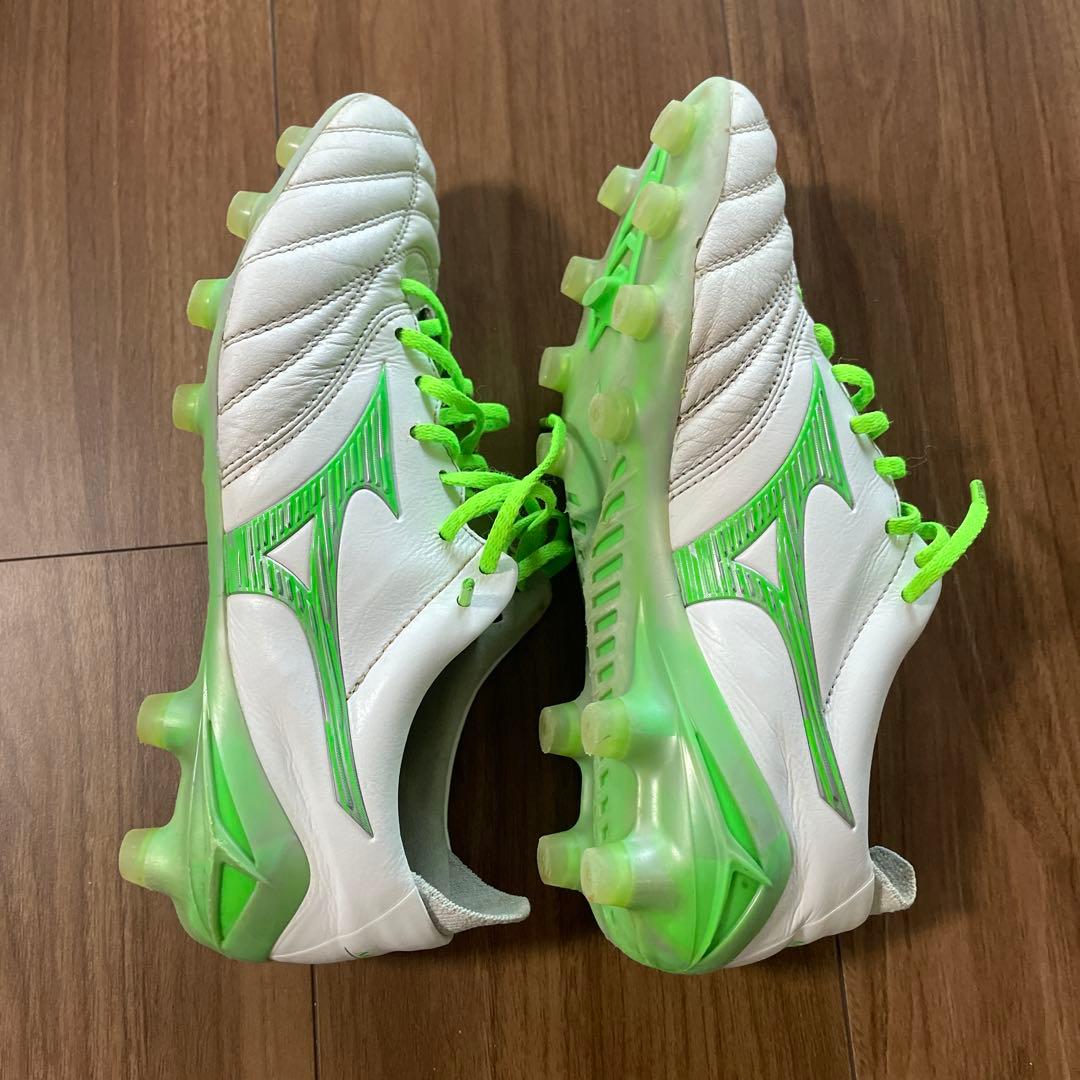 Mizuno サッカースパイク ホワイト/グリーンMORELIA nEO4
