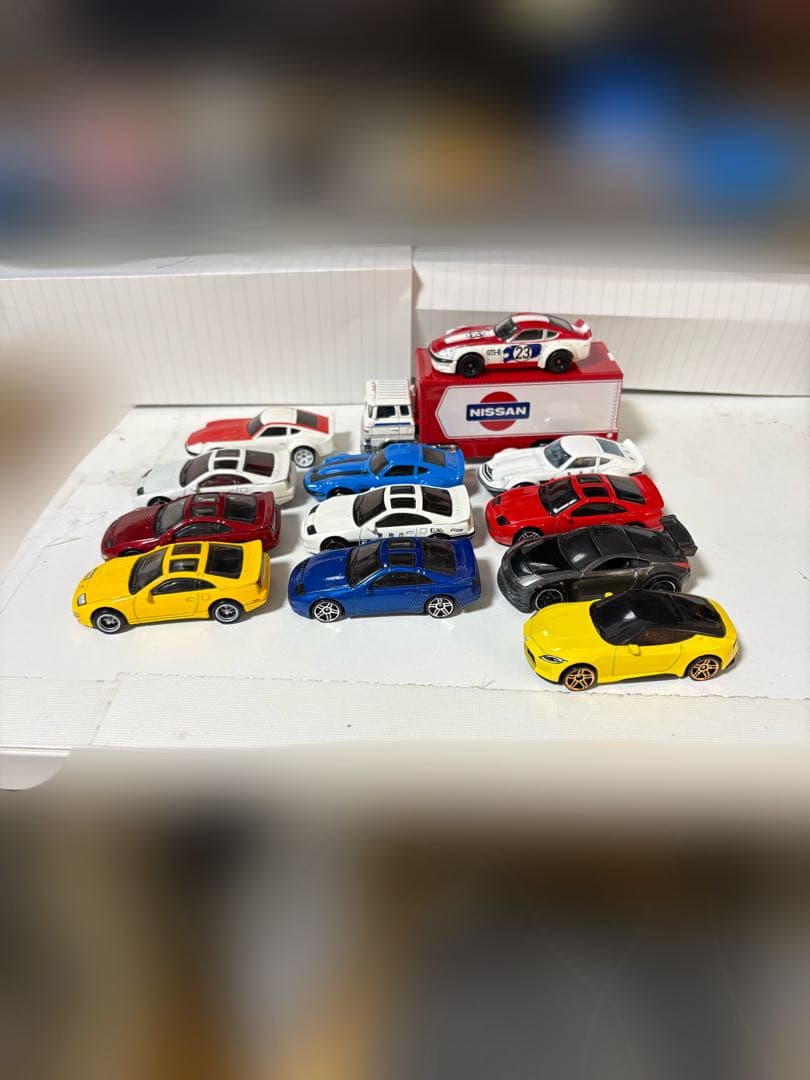 ホットウィールミニカー　フェラレディーZセット 14台