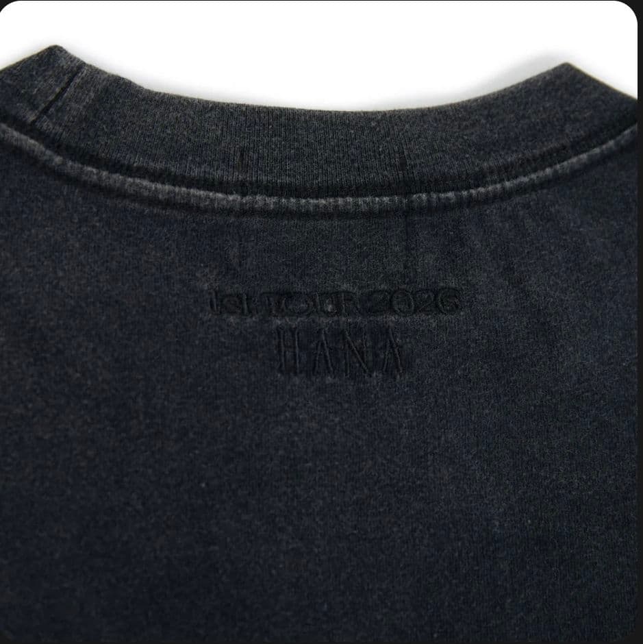 HANA 1st TOUR 2026 Born to Bloom GY Tシャツ