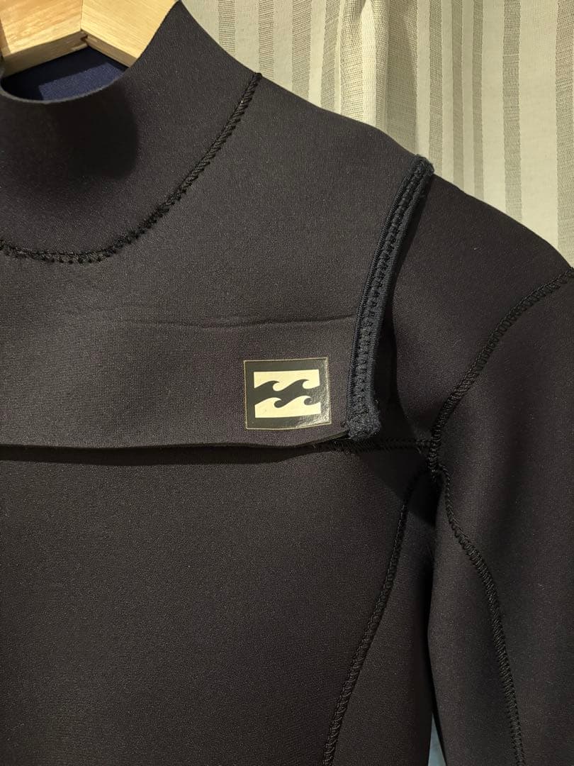 Billabong Revolution フルスーツ ブラック