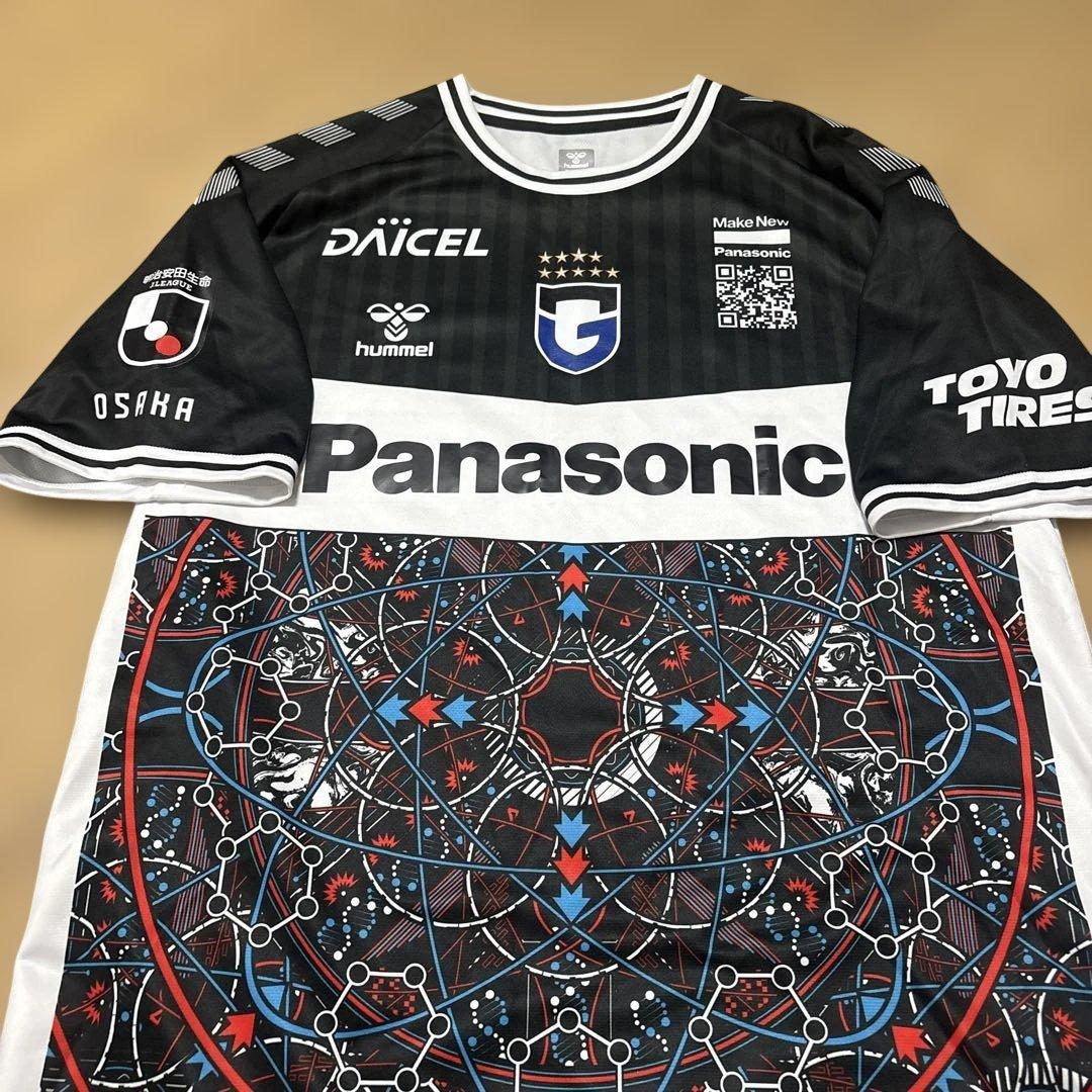 ガンバ大阪　激レア　サッカーシャツ 背番号18 LAVI