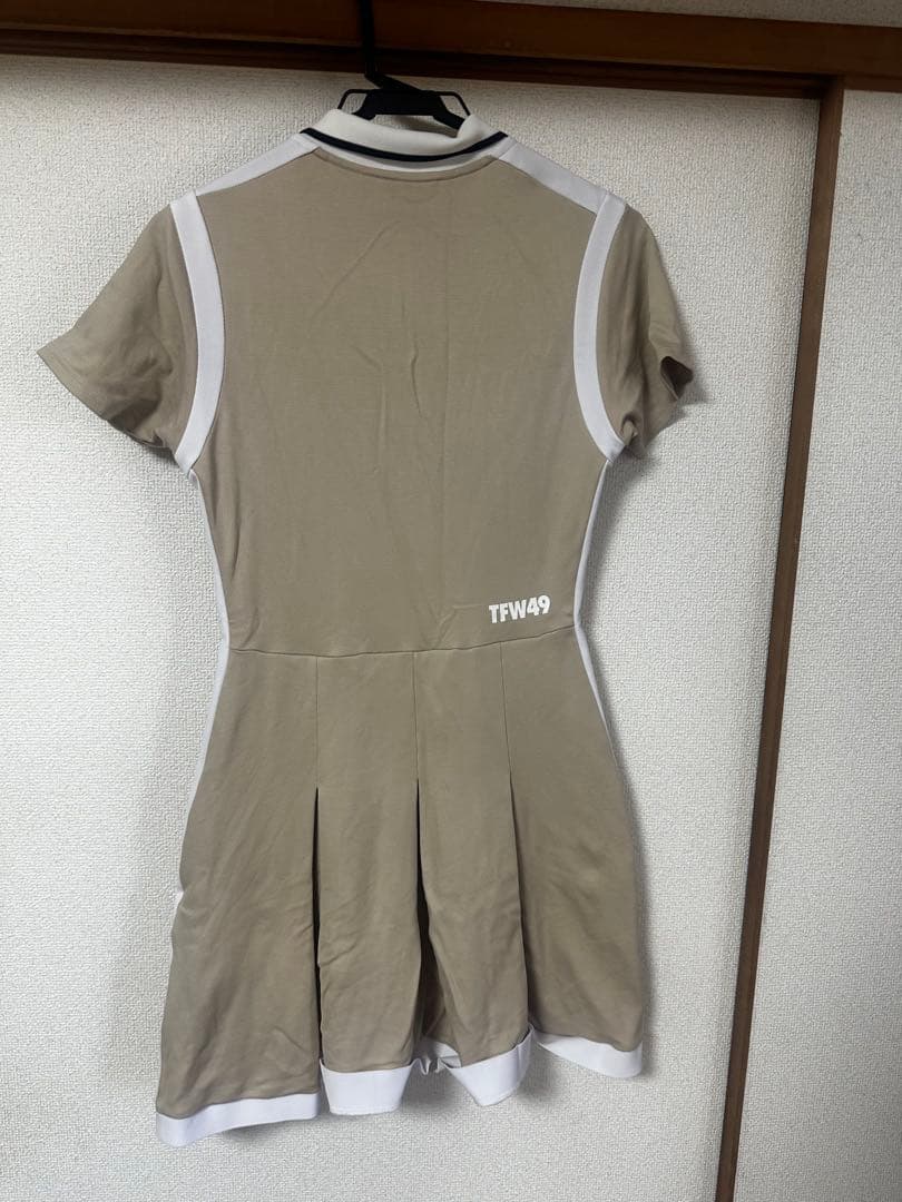 春に向けて値下げTFW49 ゴルフワンピース Mサイズ ベージュ