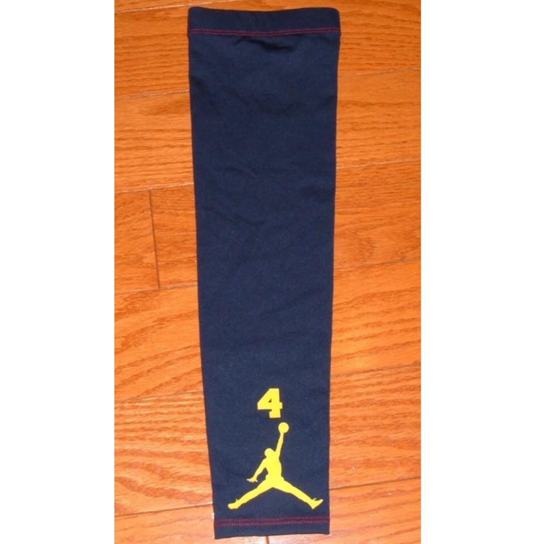 元カージナルス モリーナ 支給品 アームスリーブ L/XLサイズ Jordan