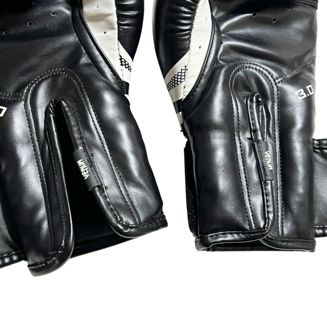 【未使用級美品】 VENUM ヴェヌム ボクシンググローブ 3.0 8oz 黒
