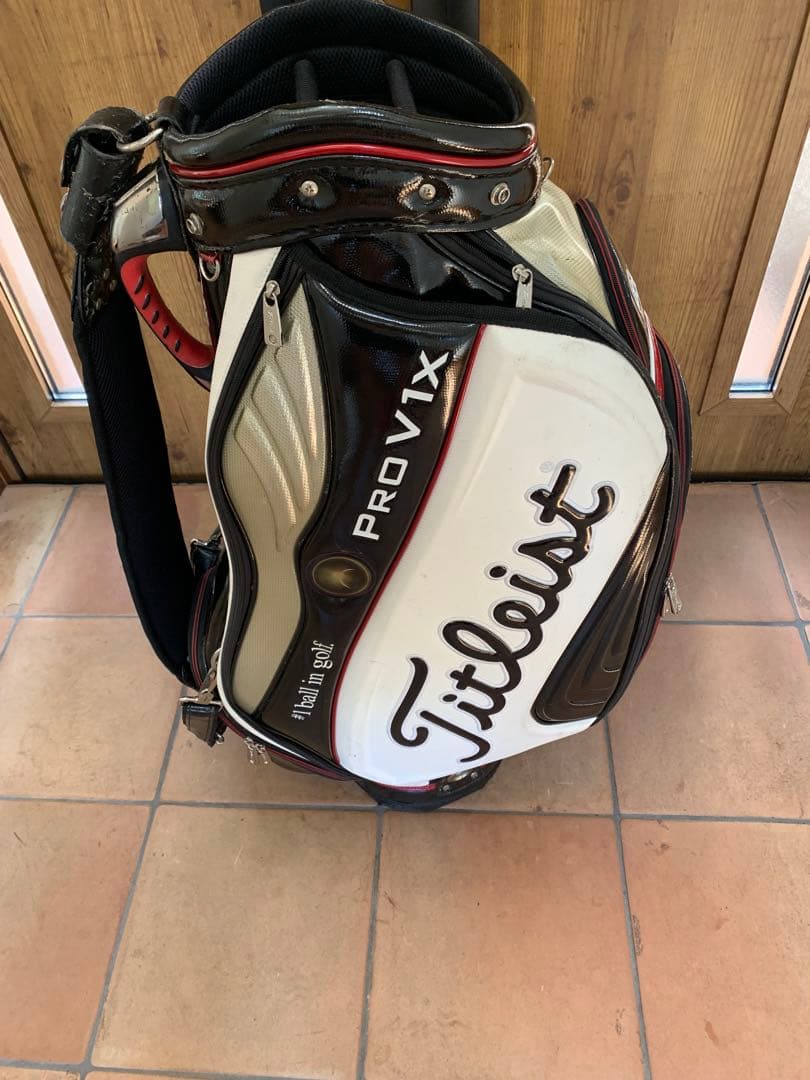 Titleist PRO V1X キャディバッグ