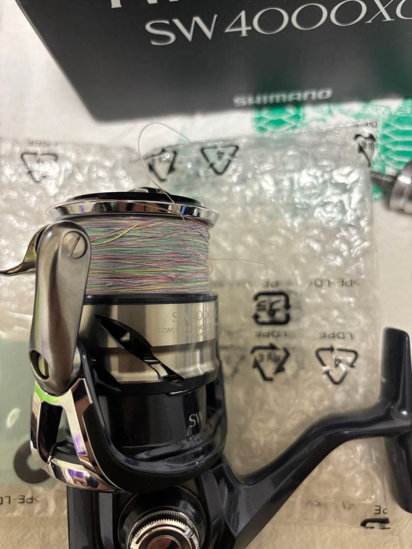 SHIMANO TWIN POWER SW4000XG スピニングリール