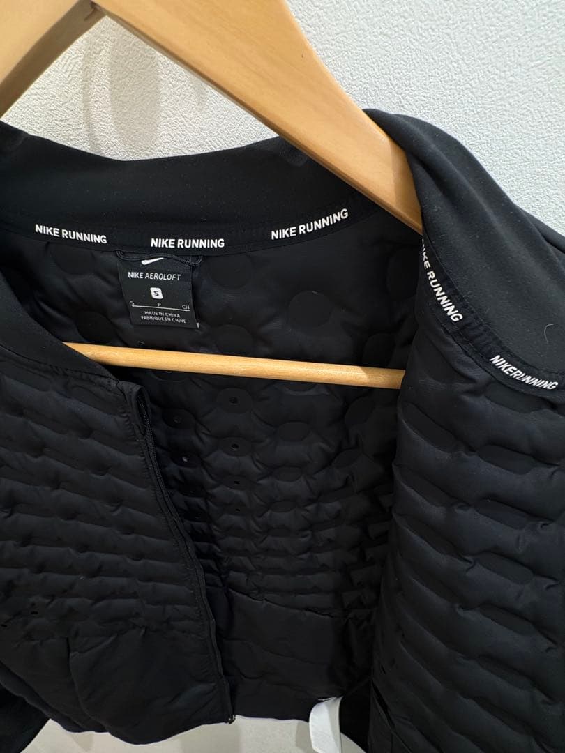 S*A様 【美品】Nike running Aeroloft ブラック S サイ
