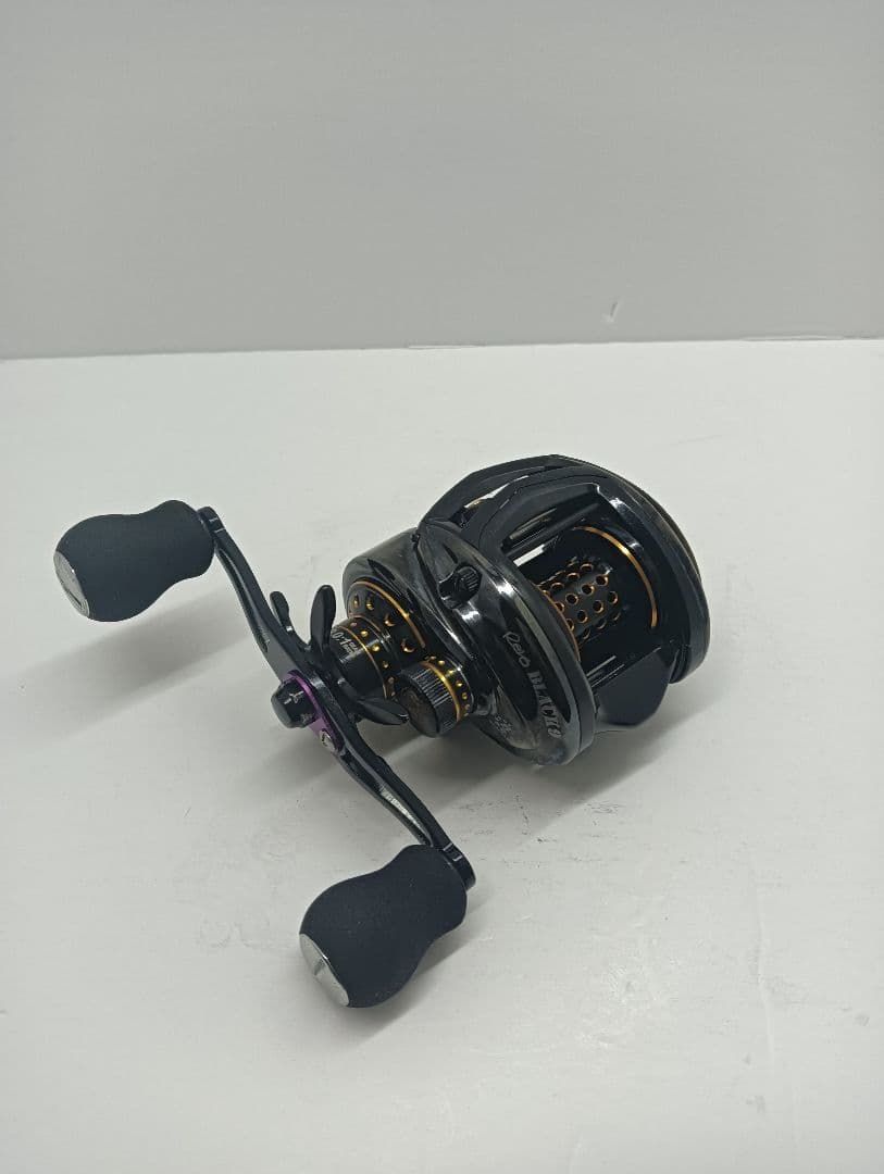 レボ　ブラック9 L revo BLACK9 アブガルシア　左