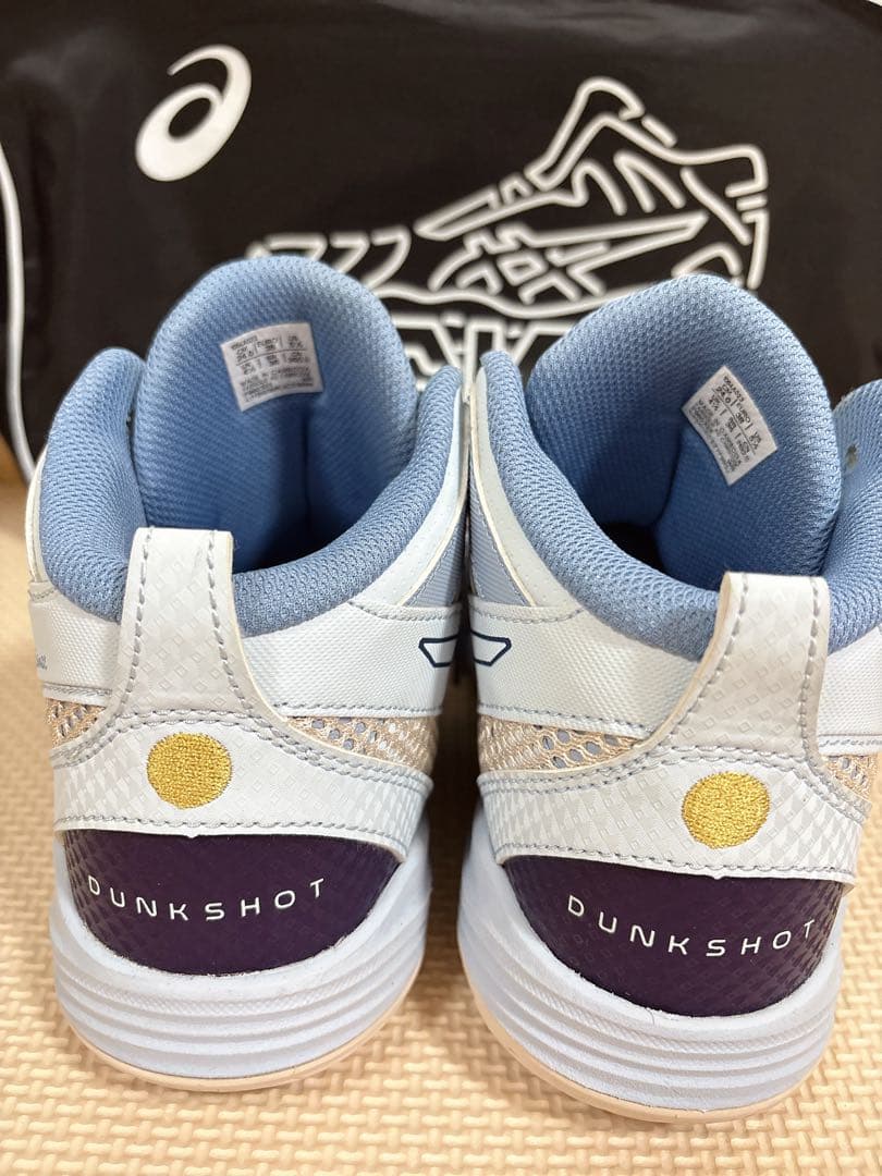 ASICS バスケットシューズ