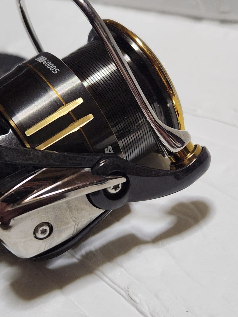 DAIWA 21ルビアスエアリティ LT 4000-C SLPスプール仕様