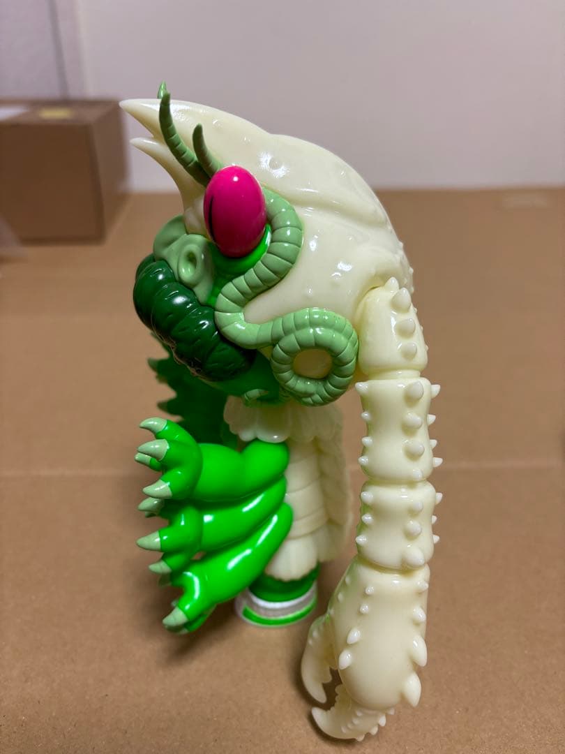 GRAPE BRAIN「ザリガニ少女ガリコ」 ソフビ 開封品 ワンフェス