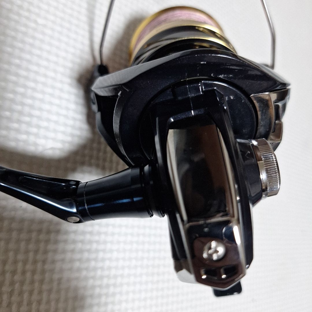 シマノ スフェロス SW4000HG スピニングリール