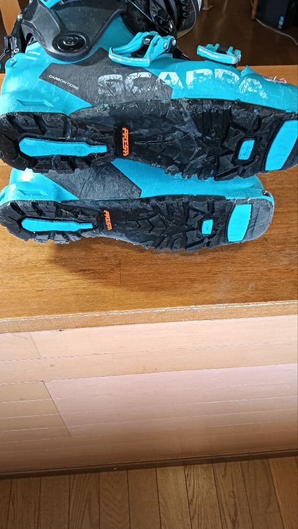 スキー SCARPA 4-QUATTRO XT 26.5cm