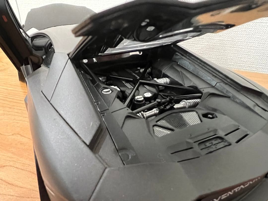 Lamborghini Aventador LP700-4 カスタム1/18