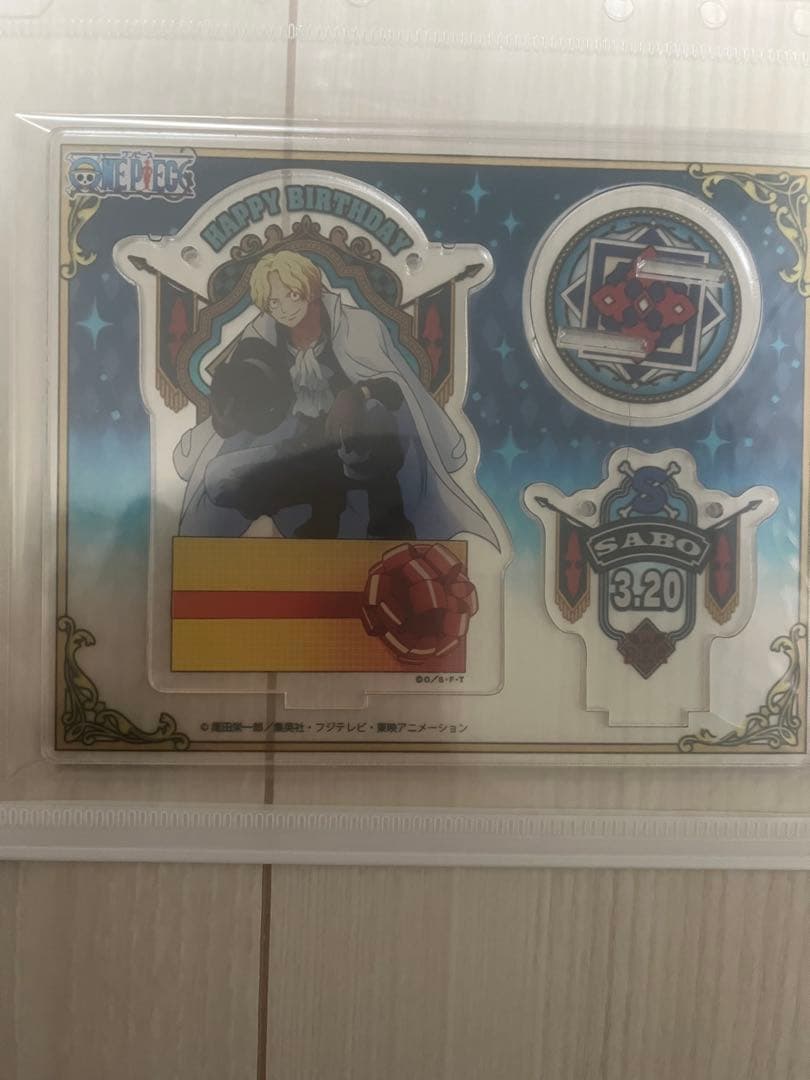 ONE PIECE 誕生日　サボ　アクリルスタンド、缶バッジセット