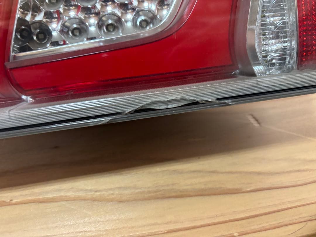 クオン　LEDテール　シーケンシャルなし　左右セット
