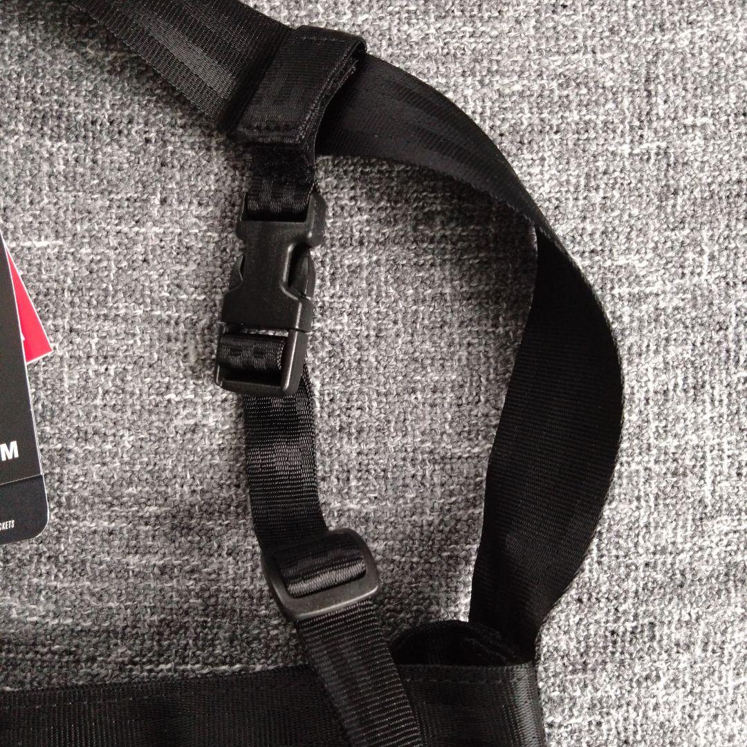 【CHROME】新品 Newspaper Messenger SM 黒