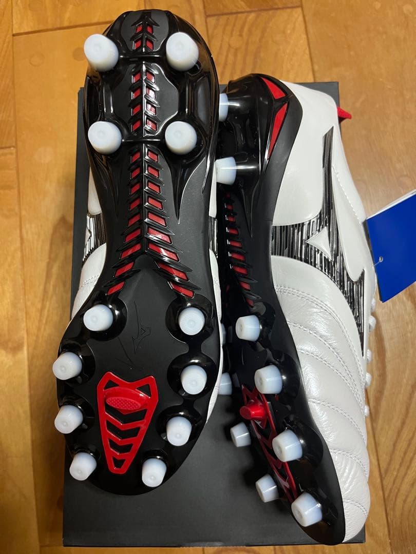 新品　大特価　ミズノ　モレリア ネオ4 JAPAN ホワイト 25cm