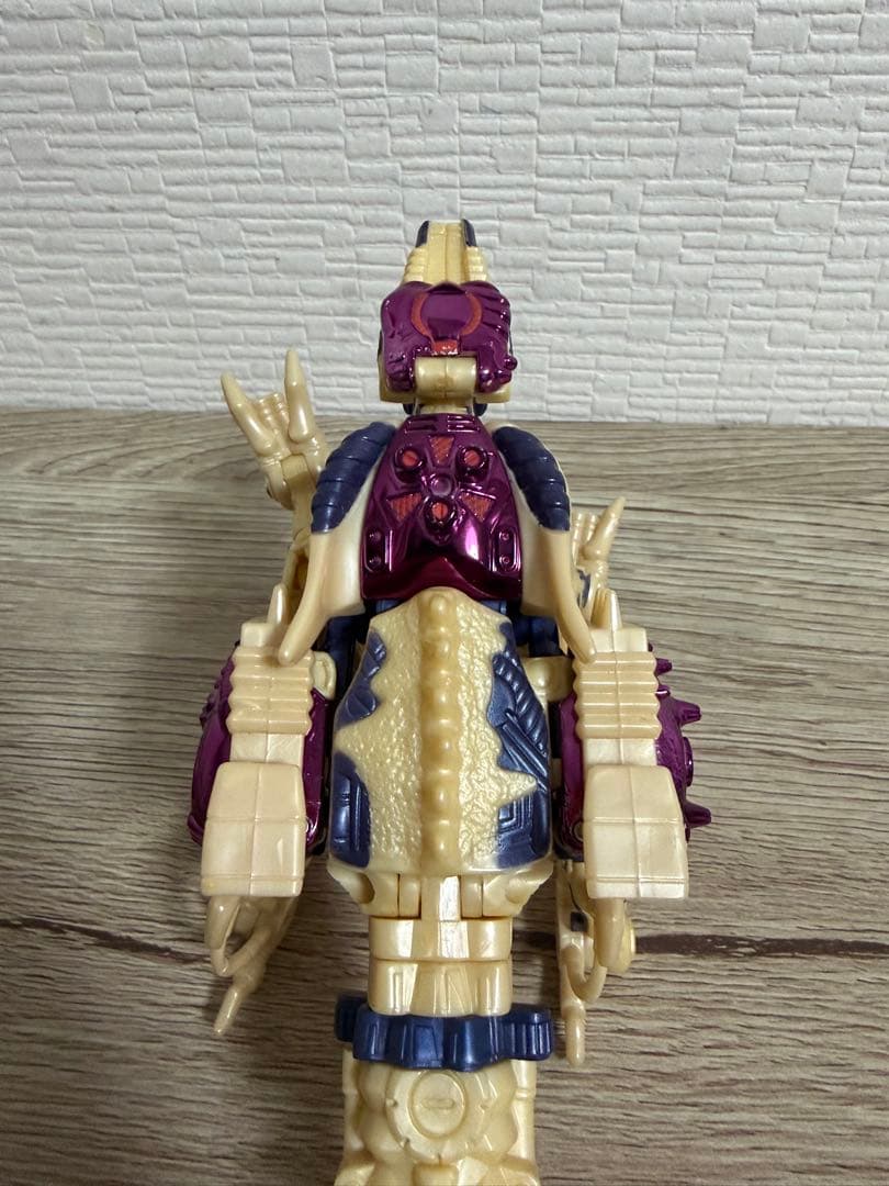 超生命体トランスフォーマー　ビーストウォーズ メタルス　メタルスダイノボット