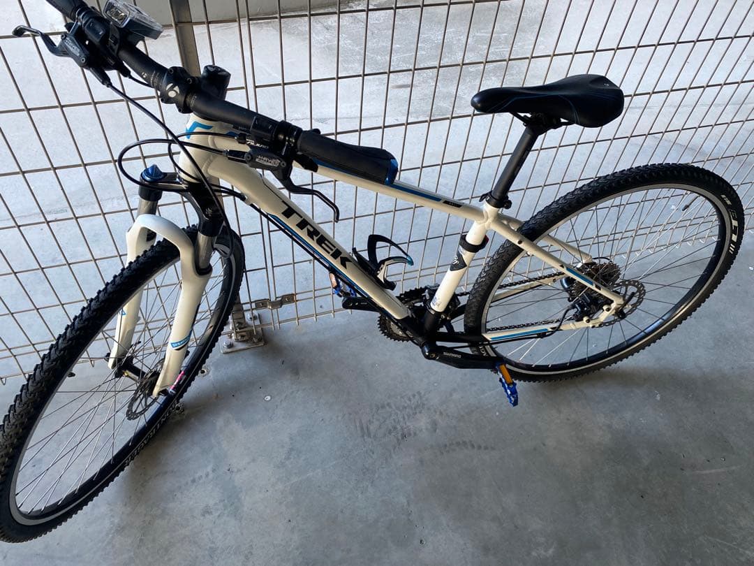 TREK 8.4DS マウンテンバイク