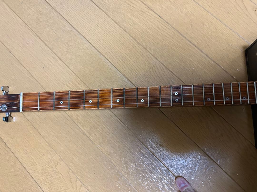 シガーボックスギター(ハンドメイド 3弦仕様)
