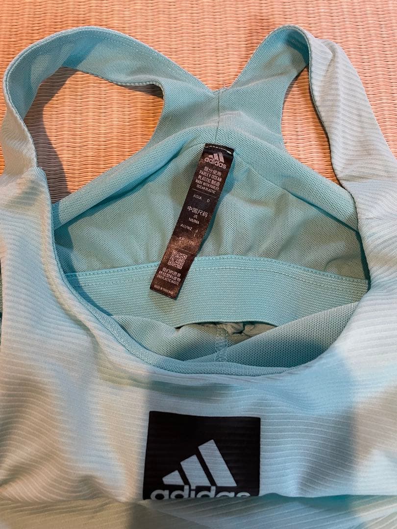 adidas テニスウェア　セットアップ