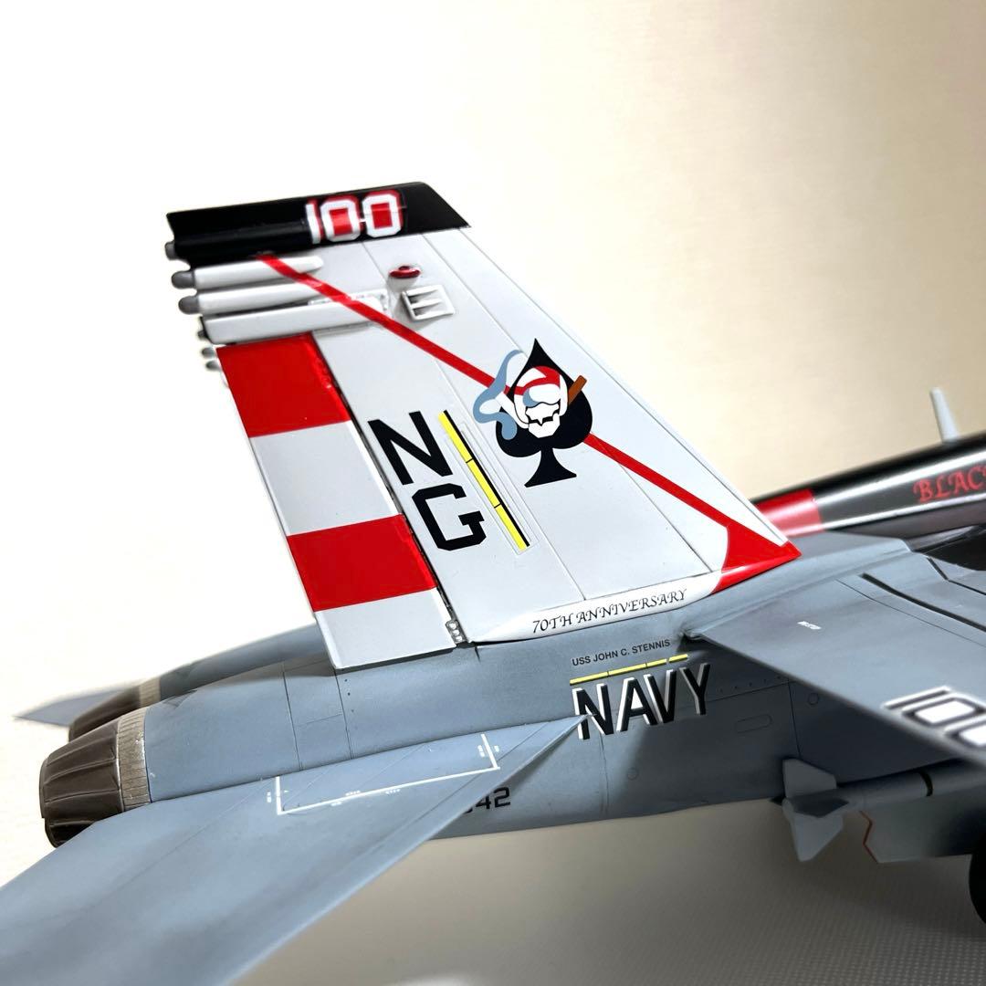 戦闘機プラモデル完成品1/48 F-18スーパーホーネット