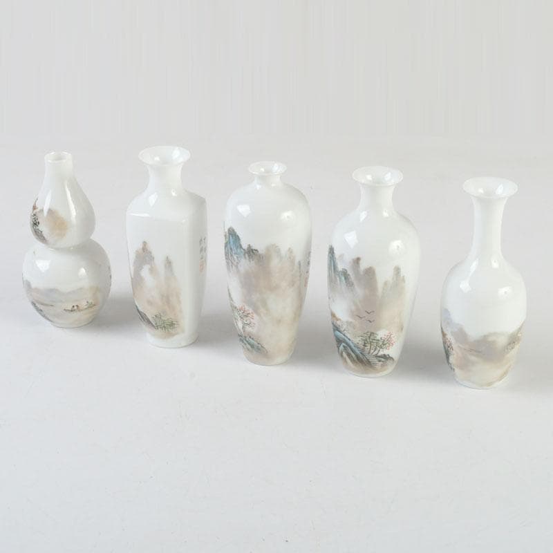 中国　景徳鎮製　薄胎粉彩　山水文　小瓶　5点　V　A72
