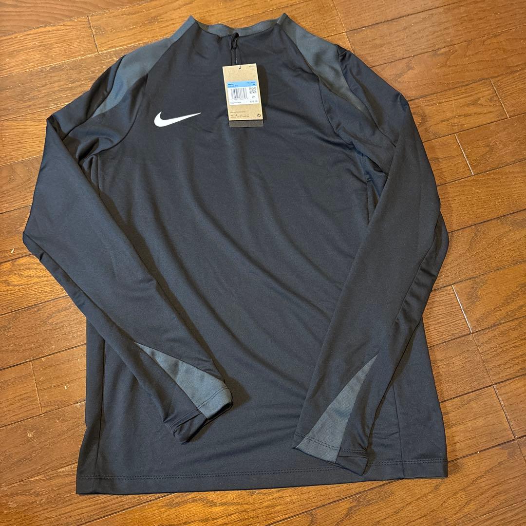 Nike トレーニングウェア　セットアップ　黒