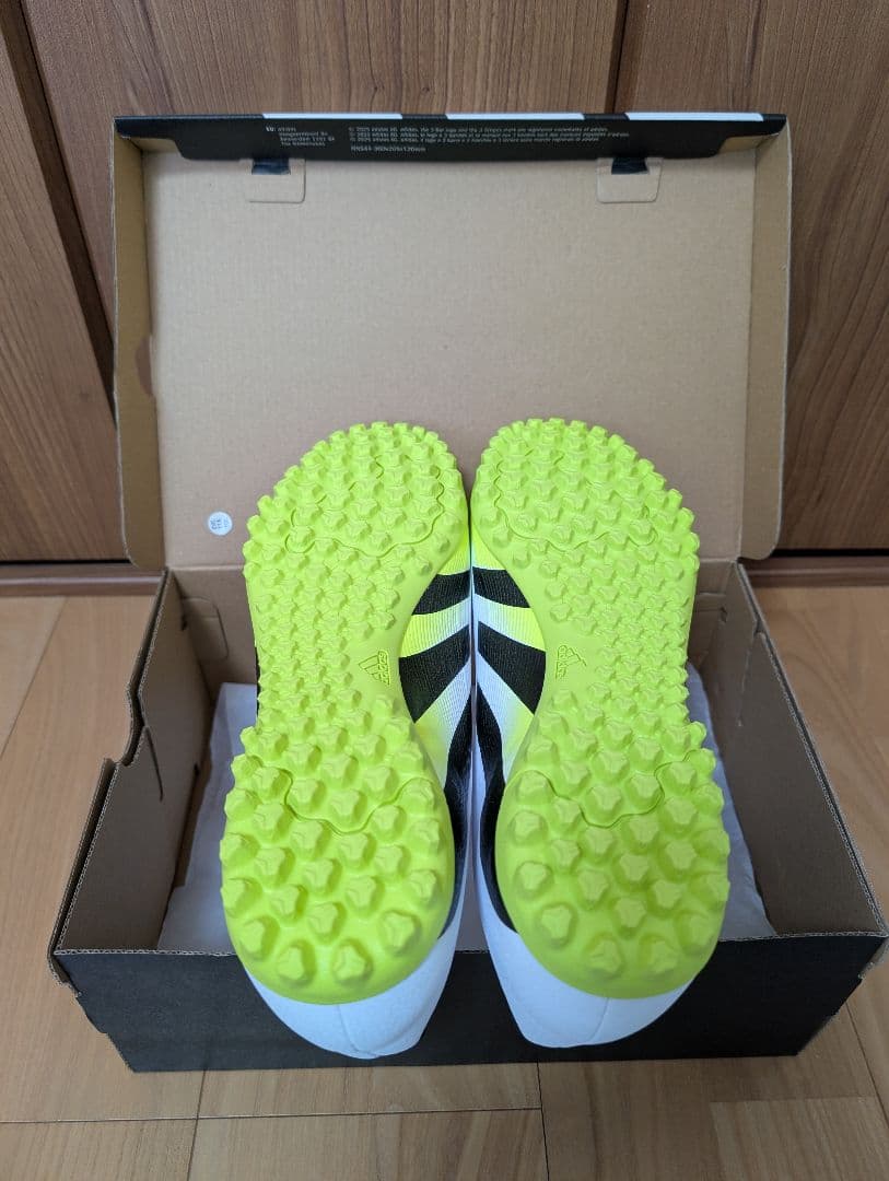 adidas PREDATOR サッカー トレシュー ホワイト/イエロー