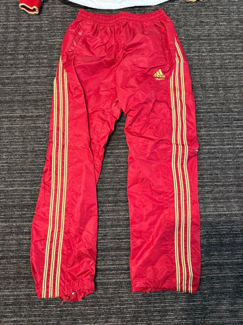 adidasプロフェッショナル　上着上下セット