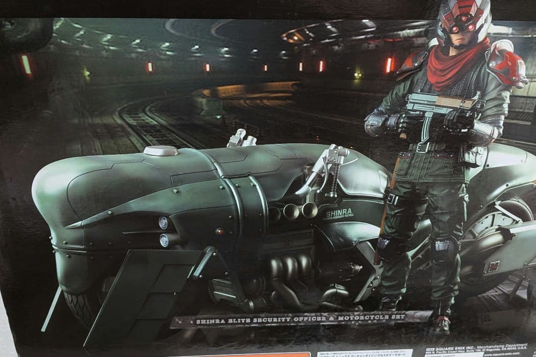 ファイナルファンタジーVII PLAY ARTS改　上級バイク警備兵&バイク