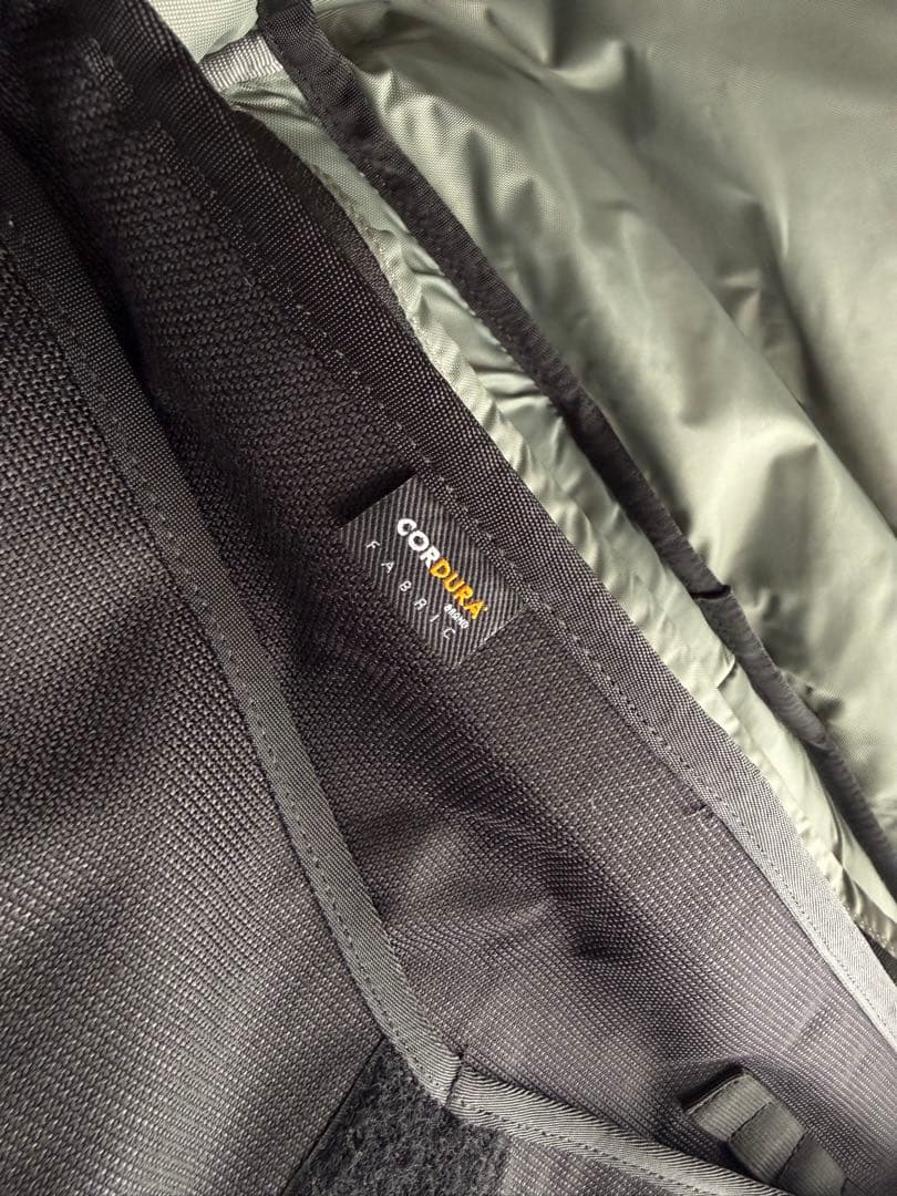 アクセサリー BROMPTON METRO BAG MESSENGER 23L