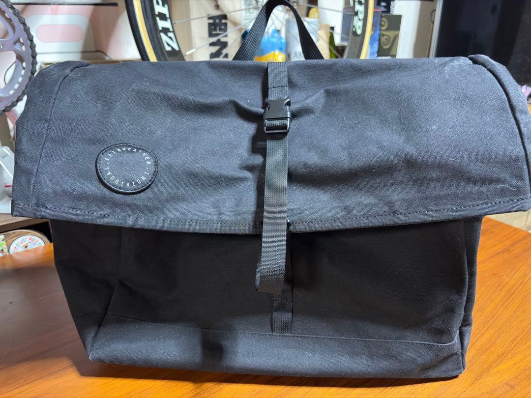 アクセサリー FAIRWEATHER BROMPTON BAG BLACK