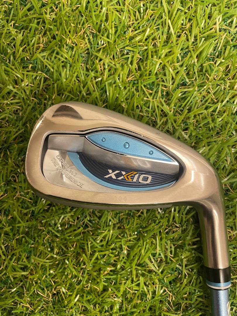 XXIO13 レディース　アイアン 6番　単品 MP1300 A 純正カーボン
