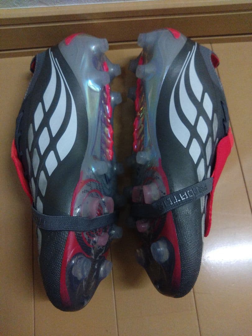 【値下げ不可】プレデターエリートFT AG PREDATOR ELITE FT