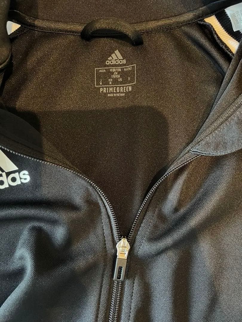 adidas アディダス　ジャージ上下　TIRO21 ブラック　メンズMサイズ