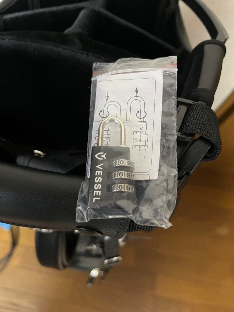 Vessel 5.0プロ　キャディーバッグ