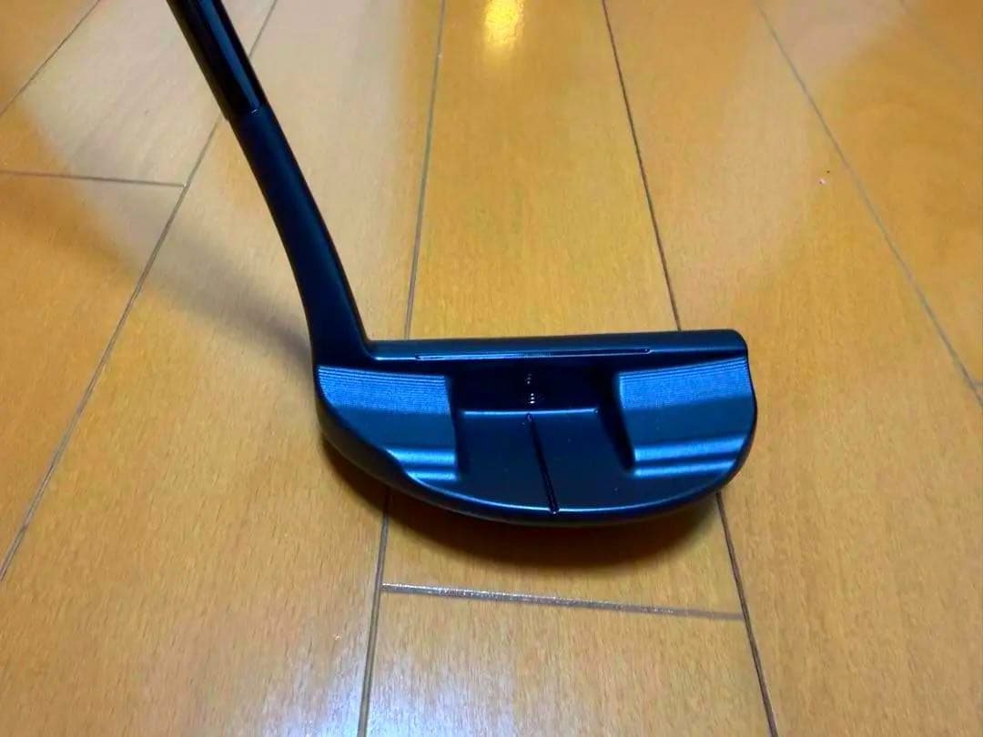 【最終値下げ3/31迄】White Hot Black Series 9