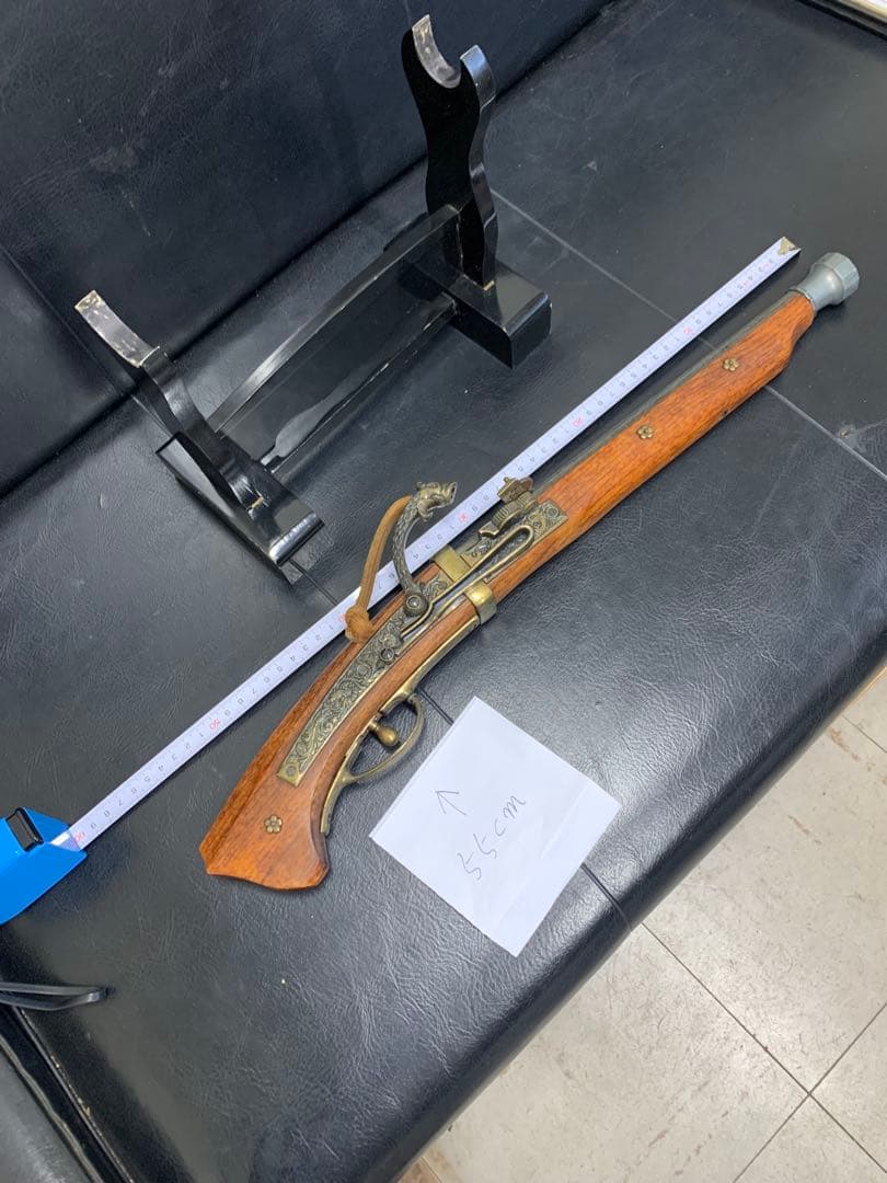 古式銃 装飾銃　インテリア安全銃　木製と金属製 展示用スタンド付き