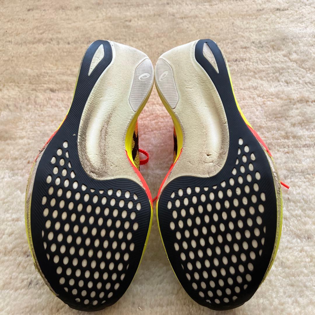 asics メタスピードエッジパリ　27.0cm