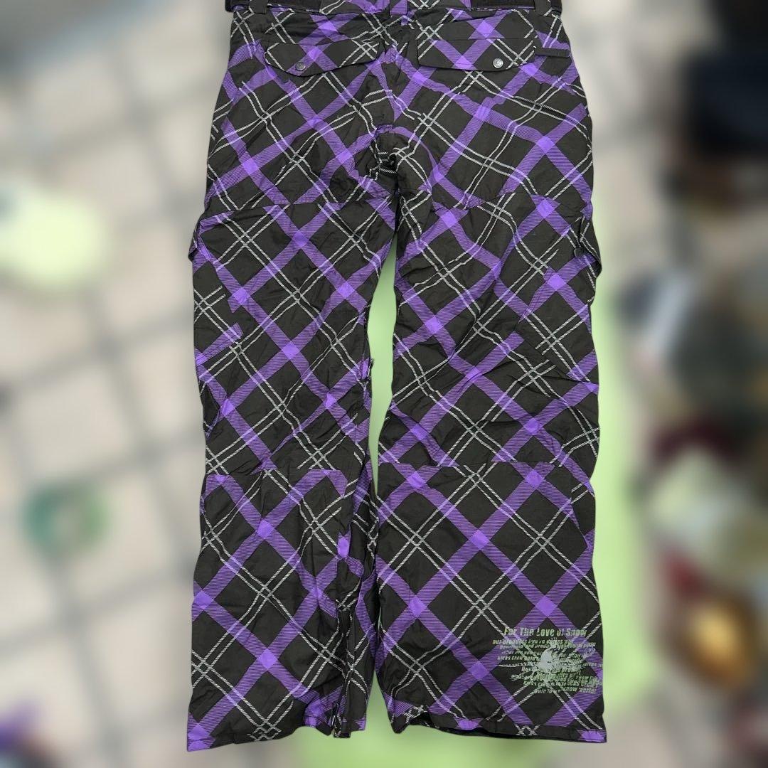 KICKSスノーボードパンツ　L 新品未使用