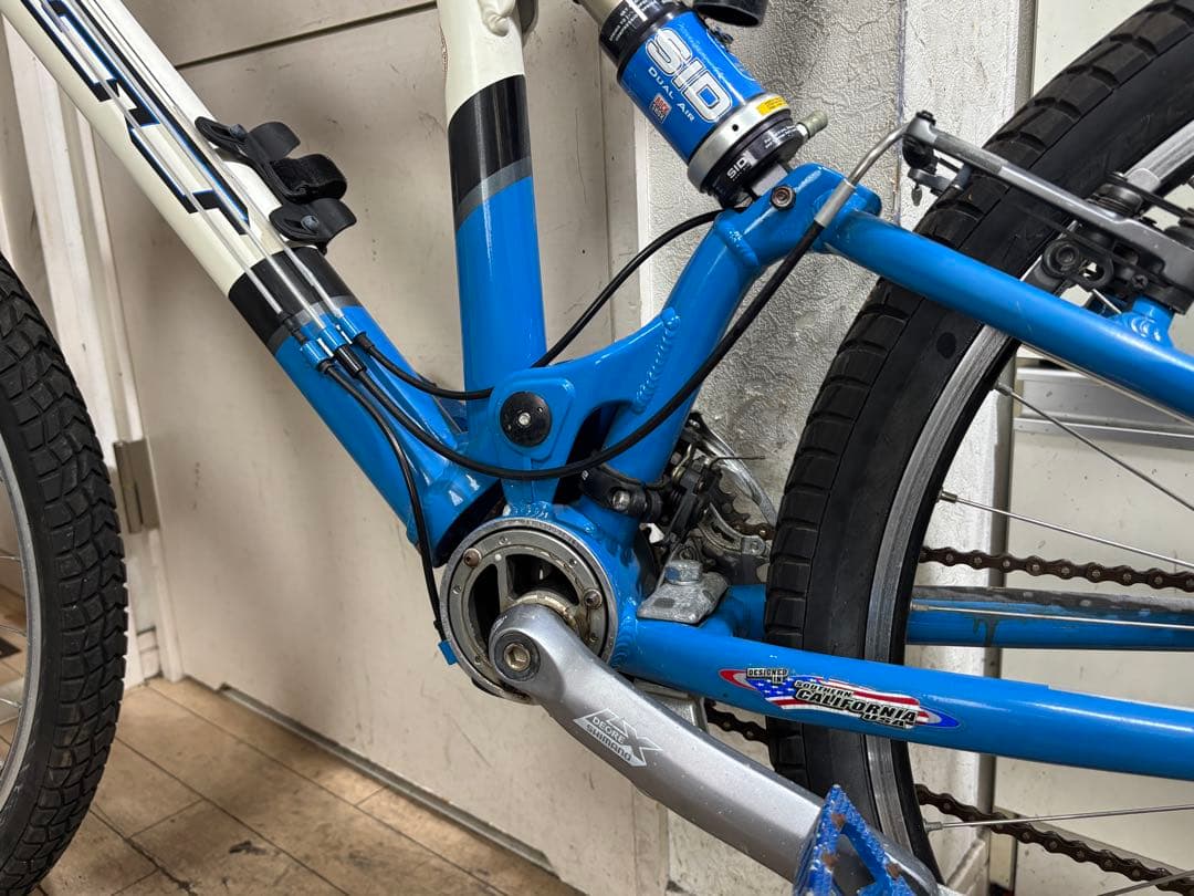GT・i-drive XCR3000 MTB フルサスマウンテンバイク