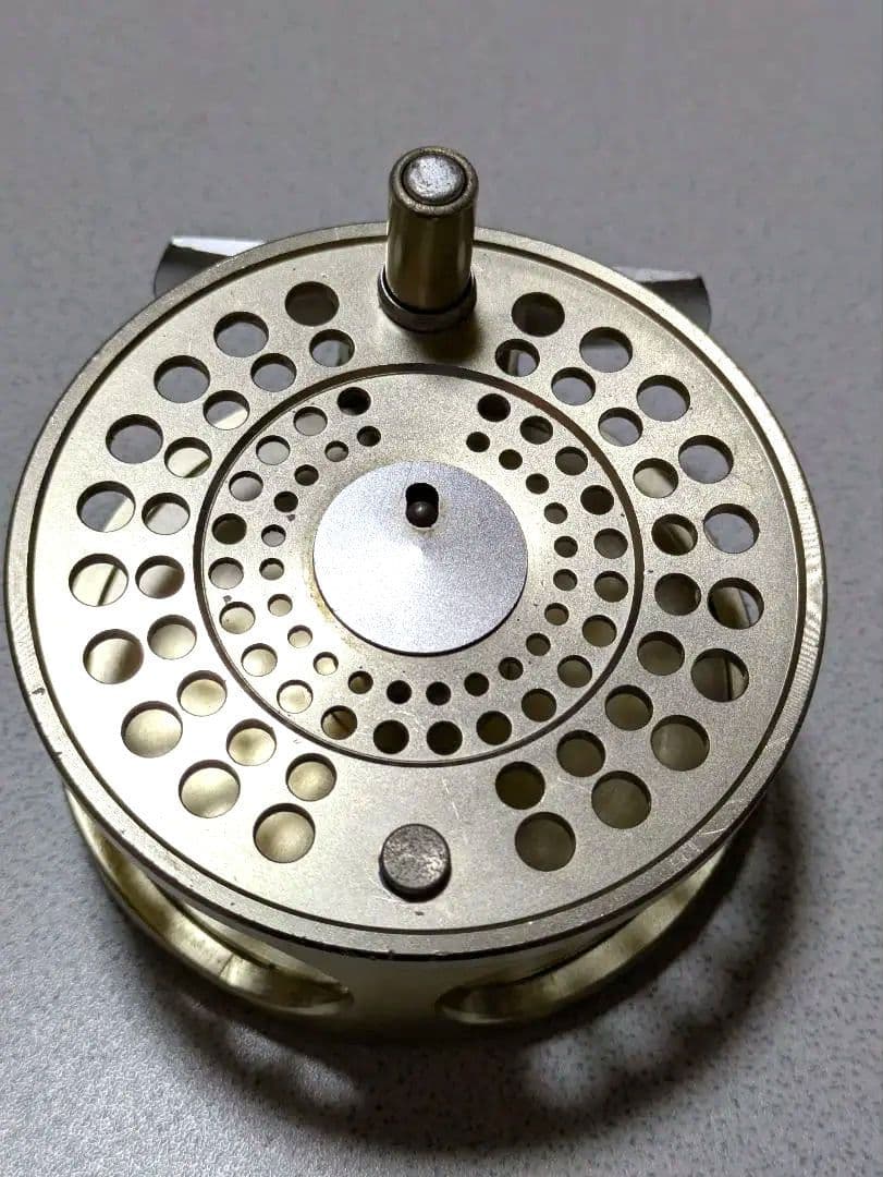 中古品スミス　MARRYAT MR8A フライリール