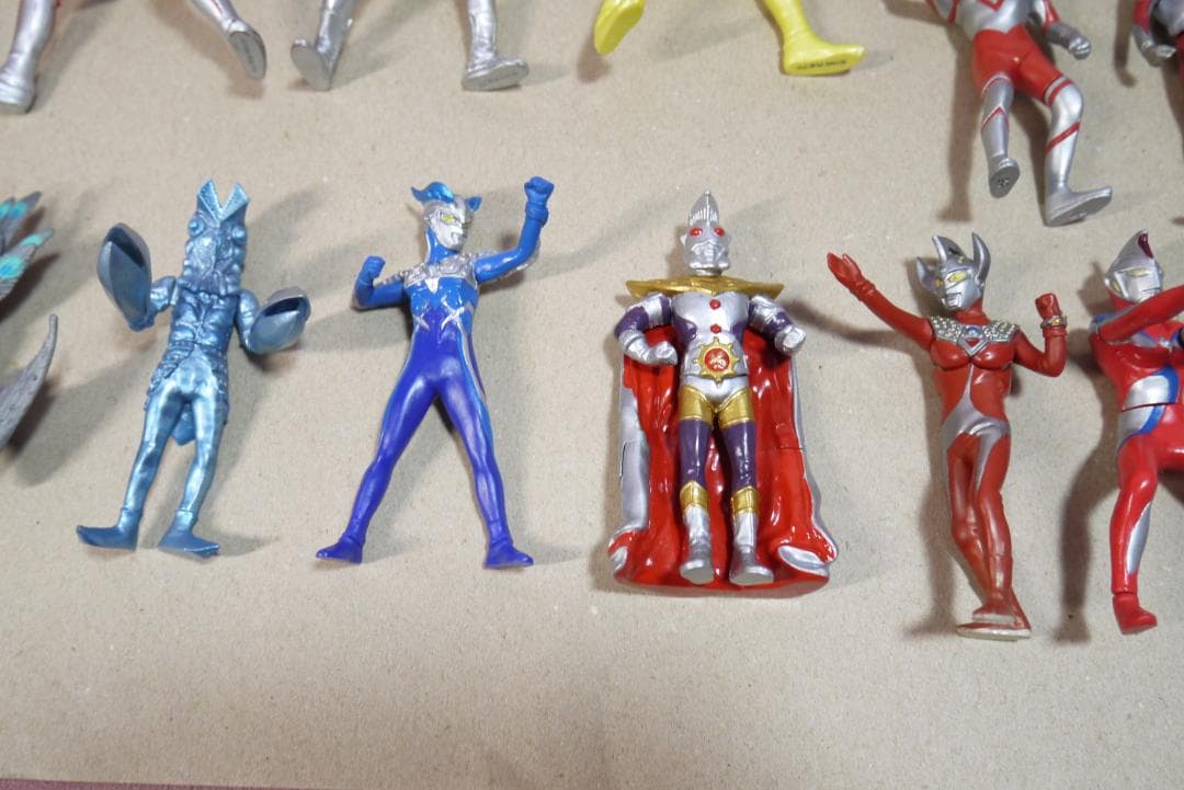 HG HDS HDM など　ウルトラマン　ウルトラ怪獣　28体
