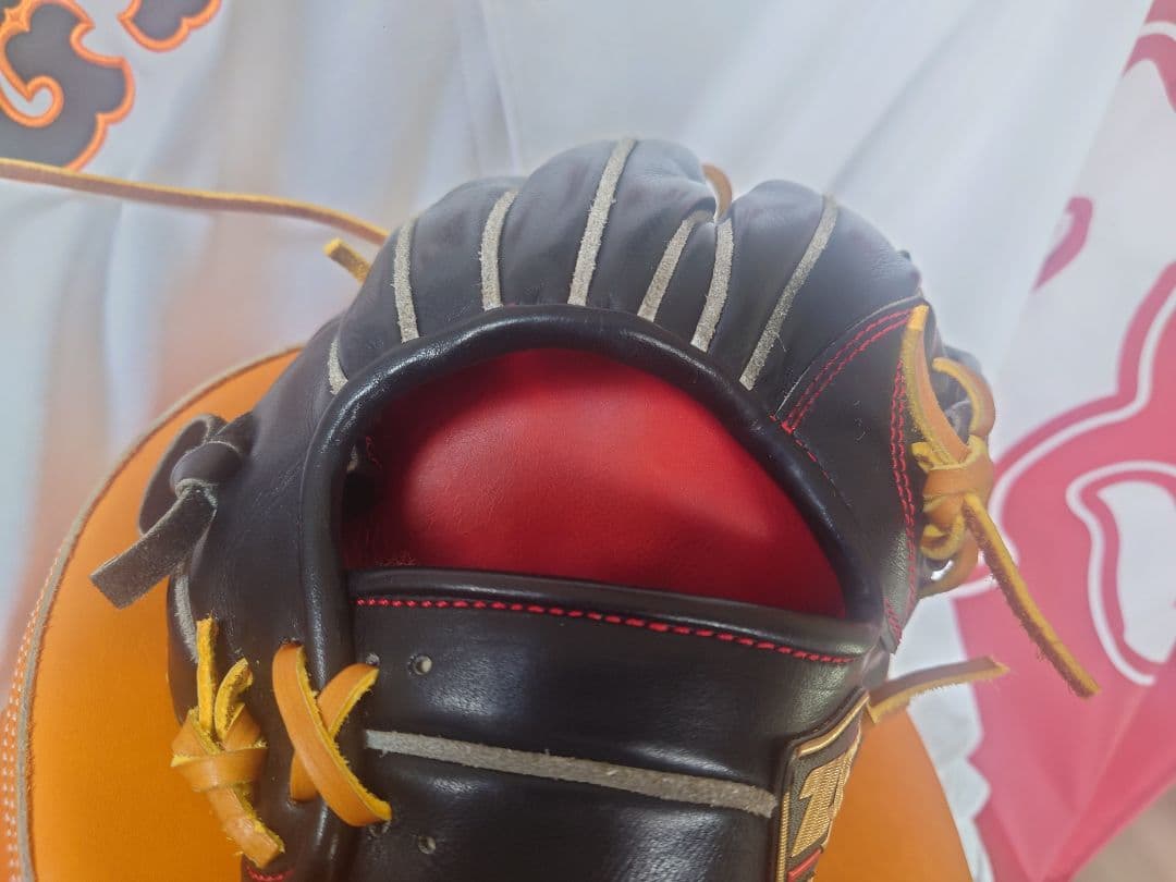 ZETT プロステイタス　硬式内野手グローブ　吉川尚輝モデル