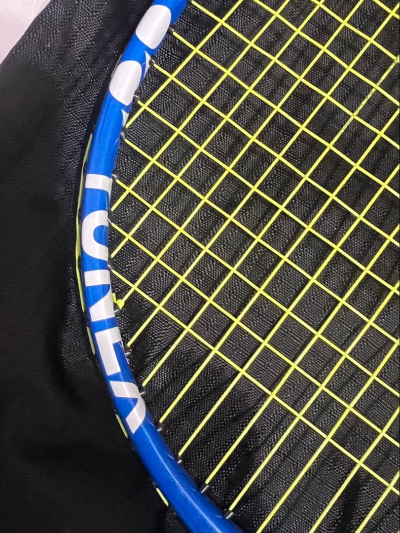 42☆YONEX トレラケTR1