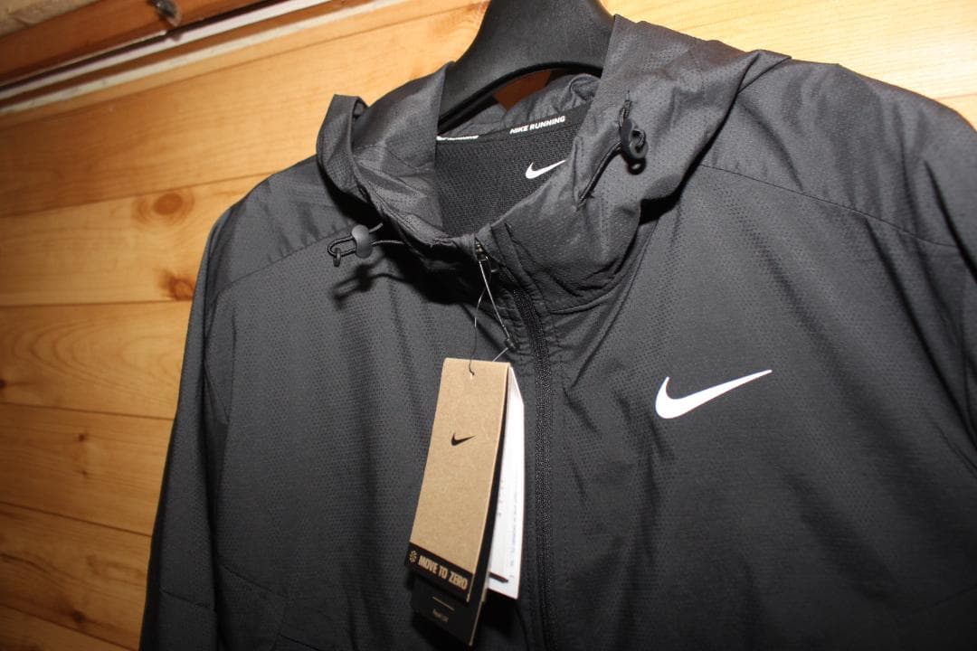 M 黒　ナイキNIKE　ウインドランナーランニングジャケット　FB7541