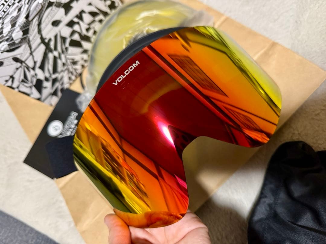 VOLCOM ゴーグル アジアンフィット ボーナスレンズ マグネット