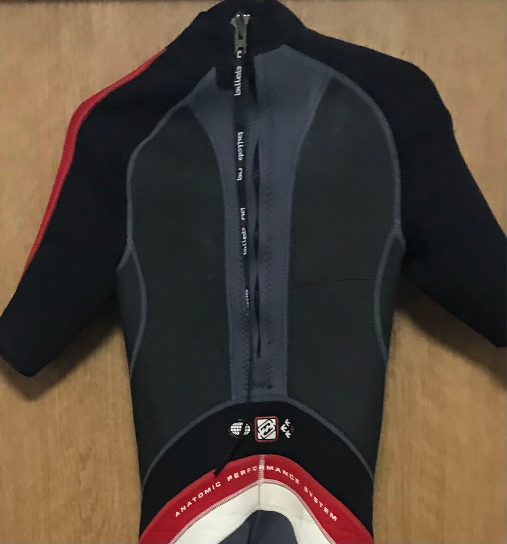 BILLABONG ビラボン・スプリング・ウェットスーツ（未使用）